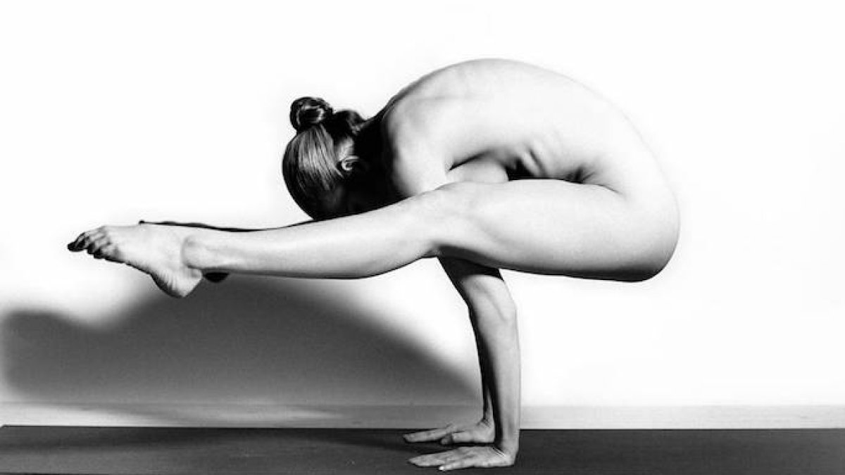 Nude Yoga Girl