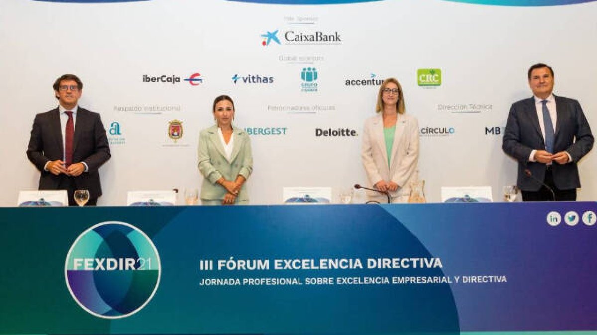 Juan de Dios Navarro, Eva Toledo, Mari Carmen de España y Felipe Pulido en el acto de presentación