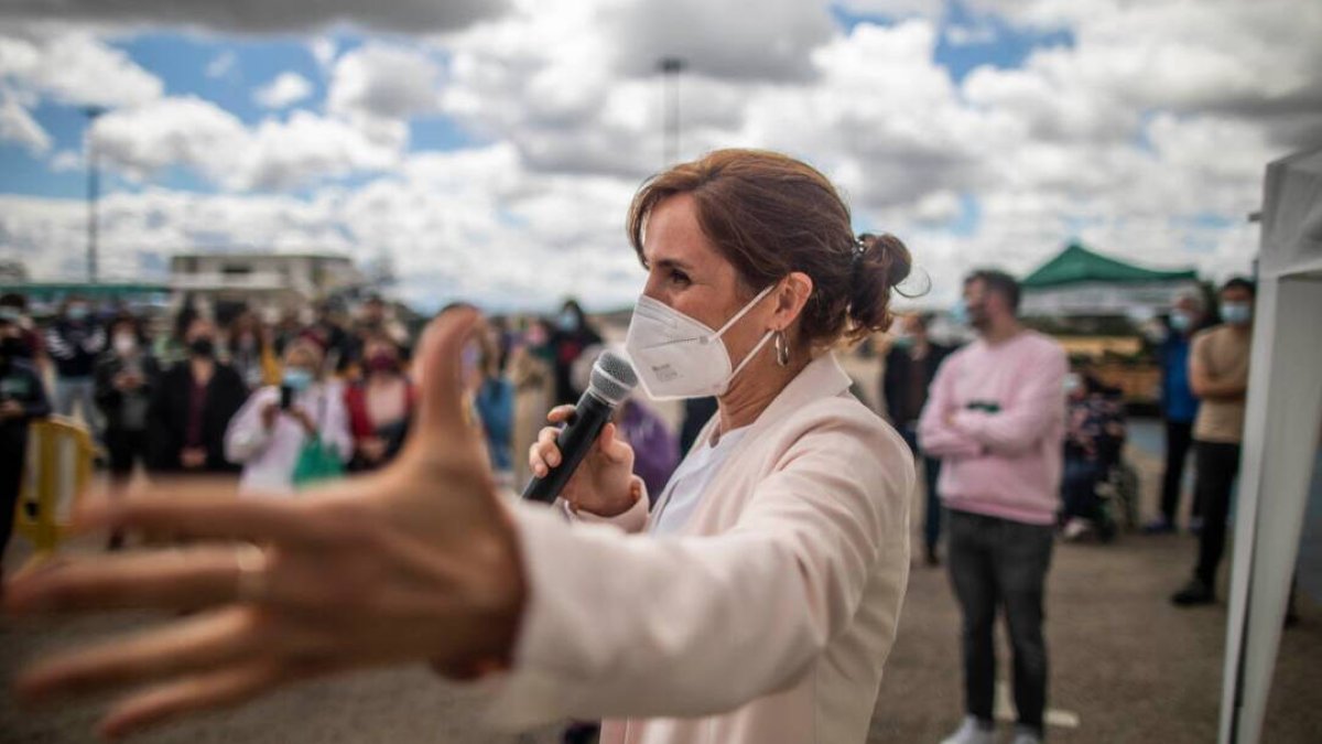 Mónica García durante un acto en Rivas.