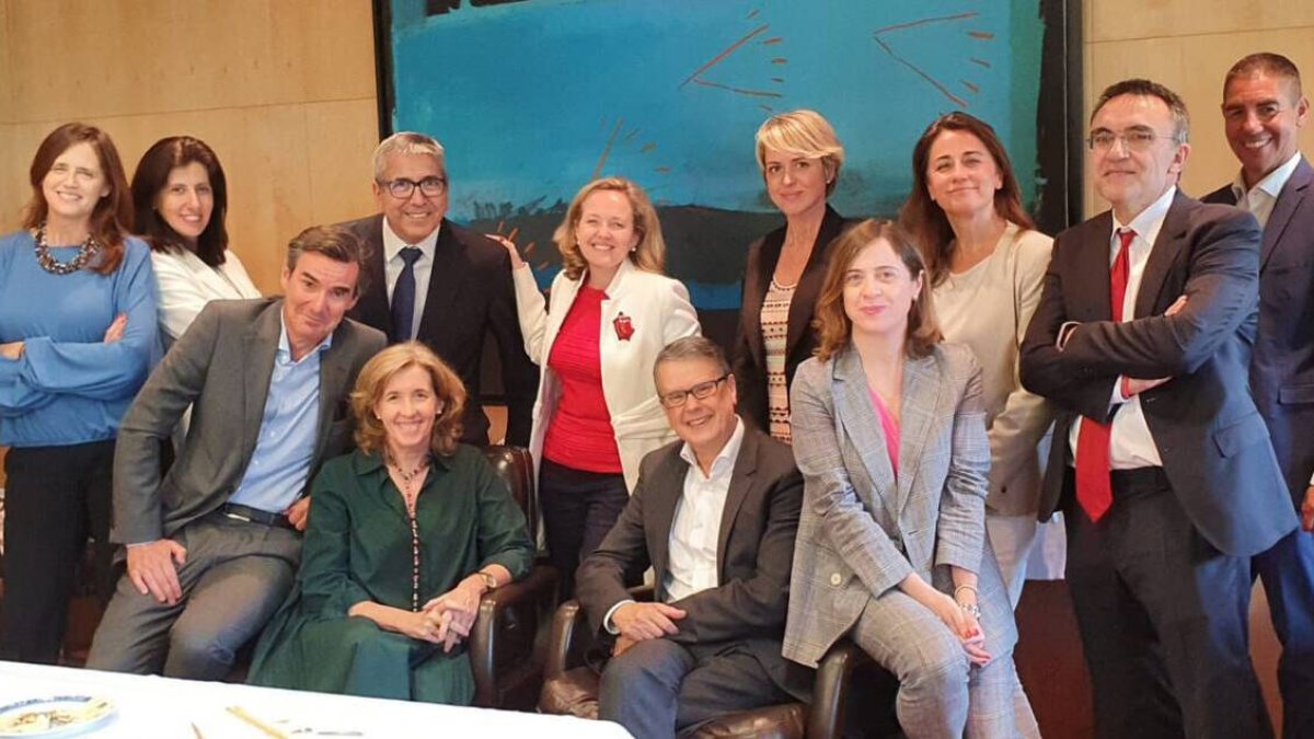 La foto de equipo con la que Ana de la Cueva se ha despedido del Ministerio.