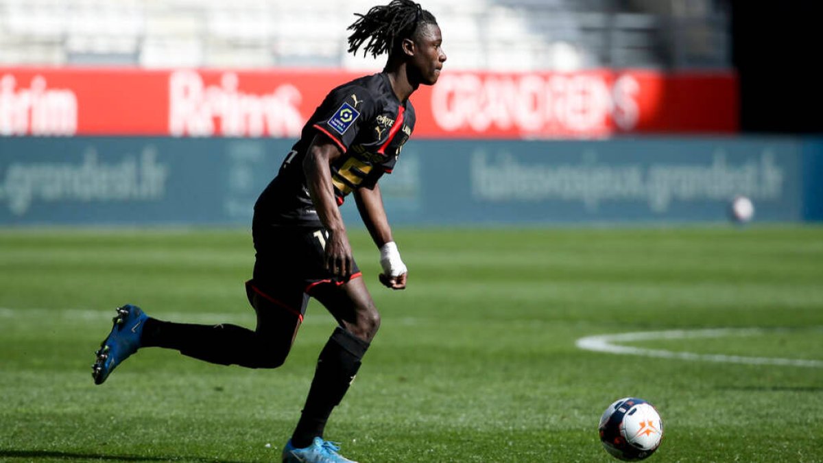 Camavinga, con la camiseta del Rennes.