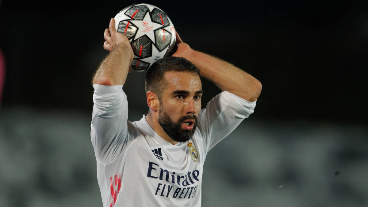 Carvajal, en un reciente partido con la camiseta del Real Madrid.