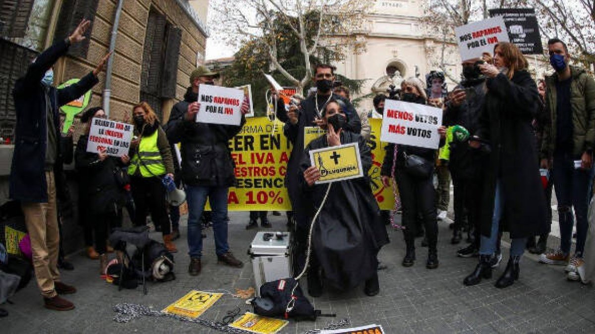 Protesta de los peluqueros en el Senado