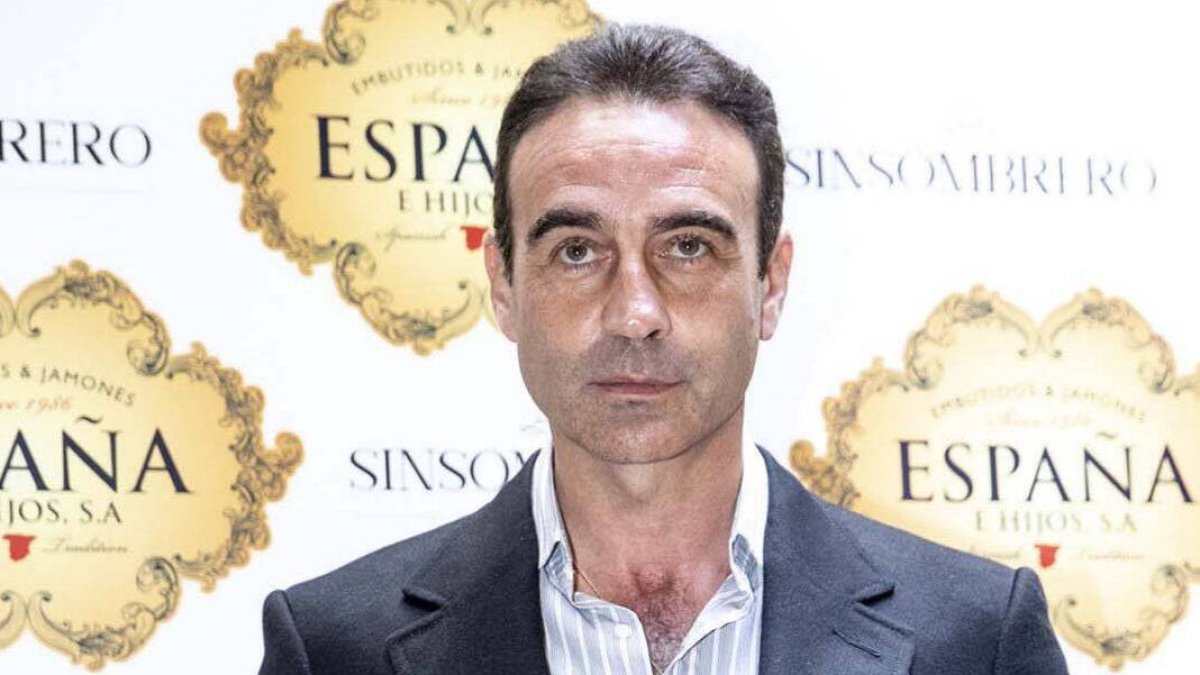 Enrique Ponce, en el ojo del huracán de las especulaciones.