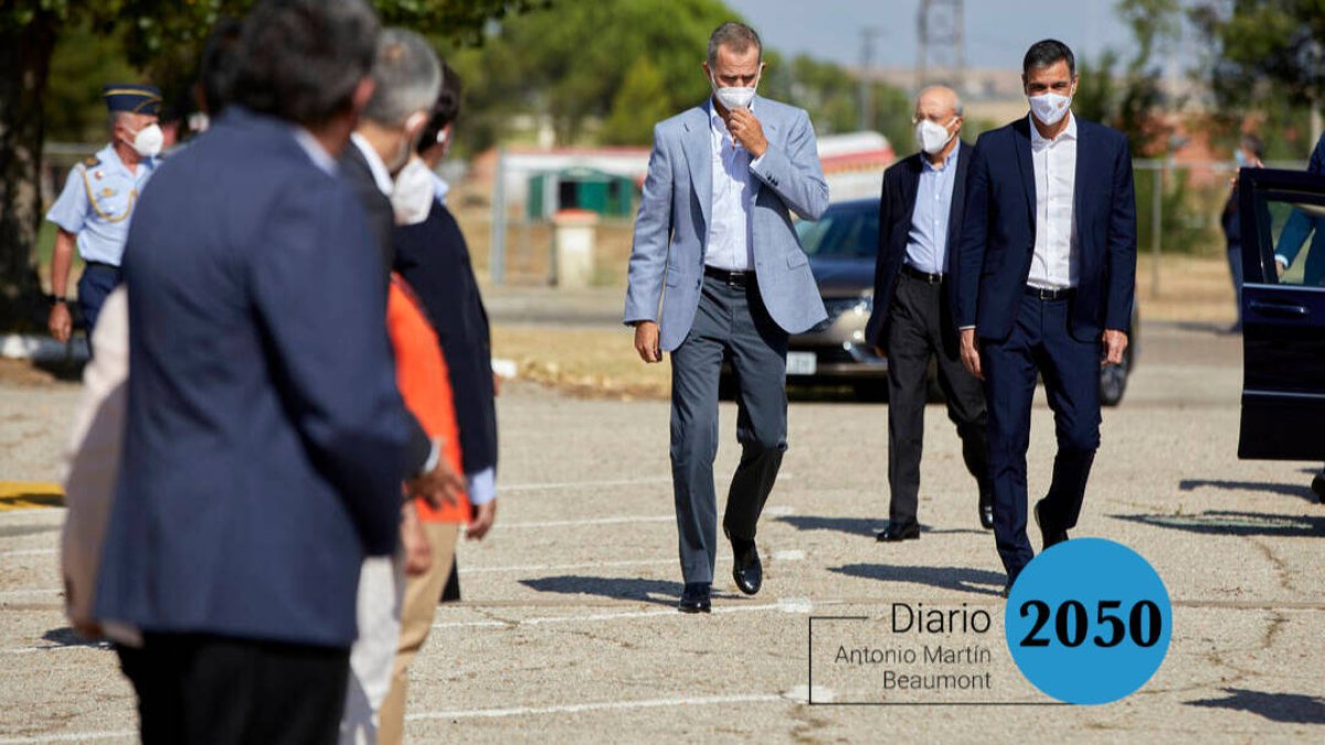 El Rey y Pedro Sánchez el sábado en Torrejón de Ardoz.