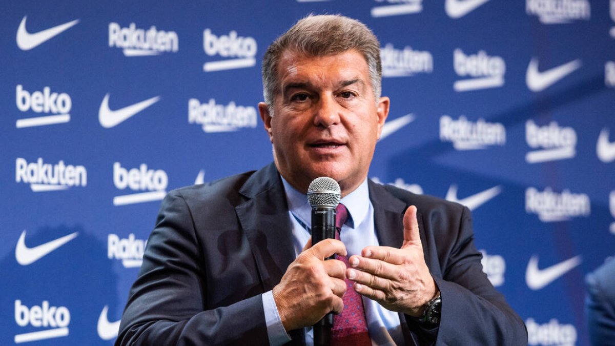 Joan Laporta compareciendo durante un acto oficial esta temporada.