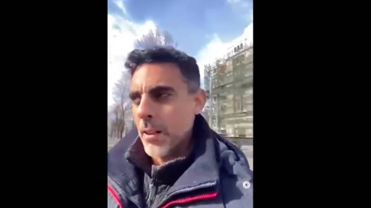 José María, agente de la Policía Nacional, explica que ha conseguido viajar en coche desde Odesa (Ucrania) a Moldavia - JUPOL