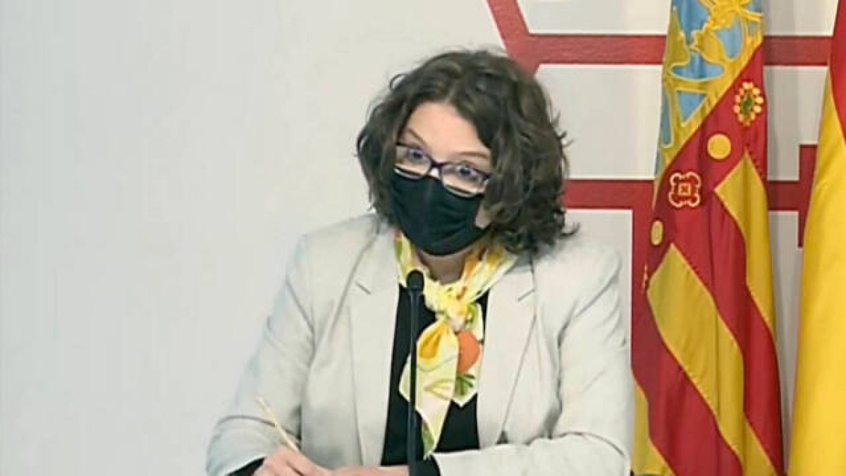 Mónica Oltra en la rueda de prensa tras el pleno del Consell