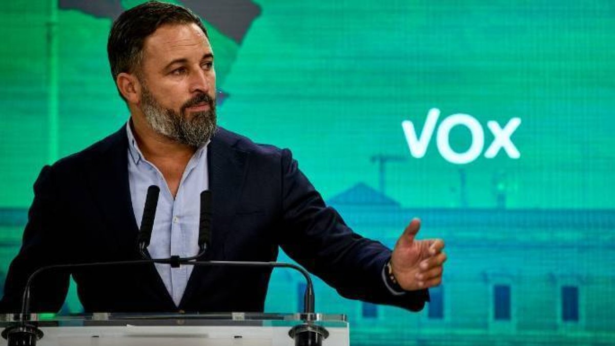 Abascal, este lunes en su rueda de prensa en la sede de Vox.