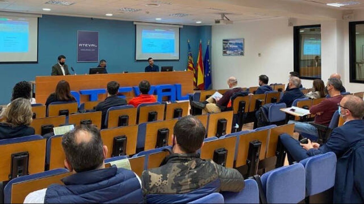 Jornada de autoconsumo y eficiencia energética de ATEVAL