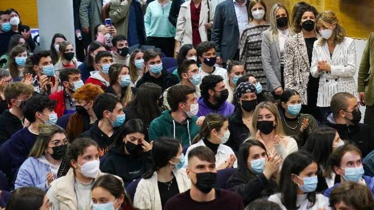 Yolanda Díaz, este miércoles en la Universidad de Santiago.