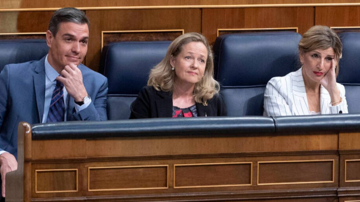 Pedro Sánchez, Nadia Calviño y Yolanda Díaz