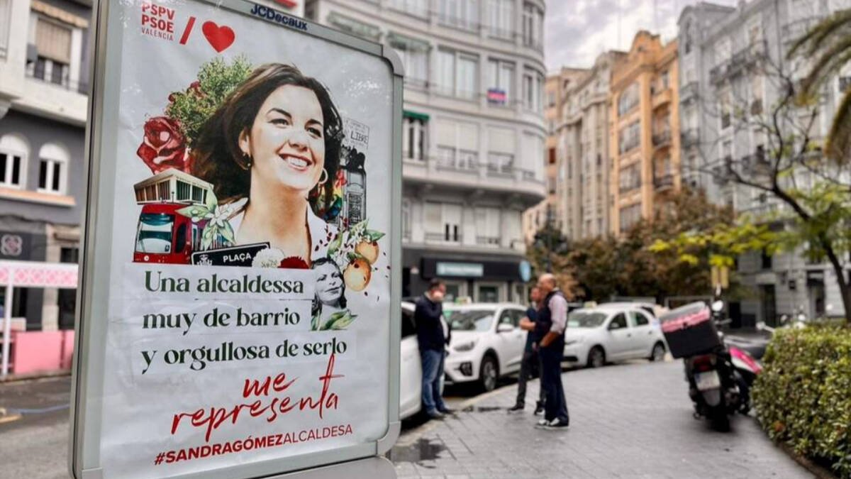 Carteles de Sandra Gómez en las calles de Valencia