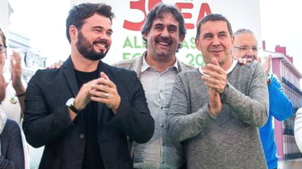 Rufián con Otegi