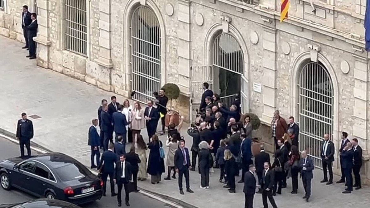 Pedro Sánchez a su llegada a Alicante