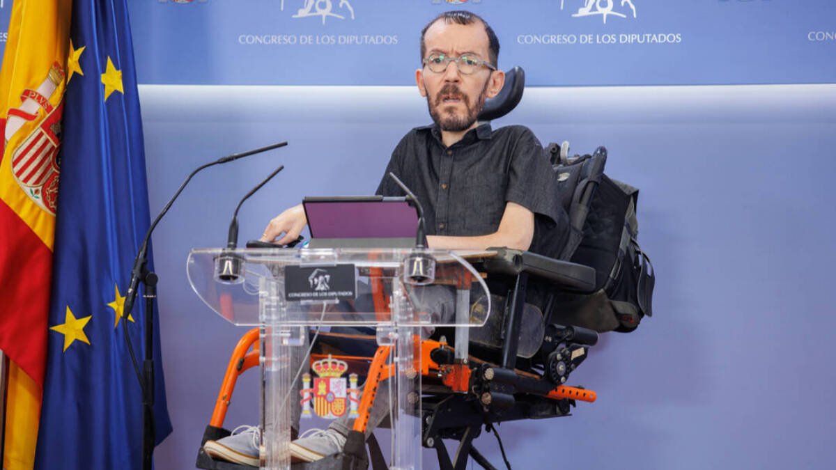 Pablo Echenique en rueda de prensa