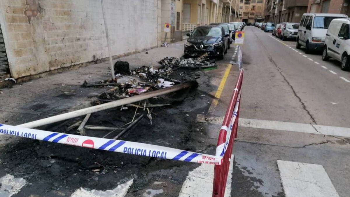 Coches quemados en Alboraya