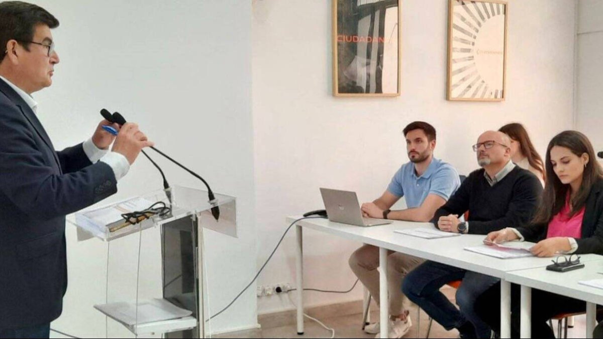 Fernando Giner, candidato a la Alcaldía de Valencia, durante la presentación de su programa electoral.