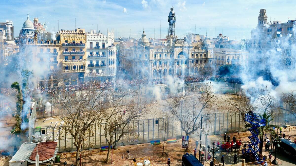 Mascletà a cargo de la Pirotecnia Zarzoso, a lunes 13 de marzo - JCF