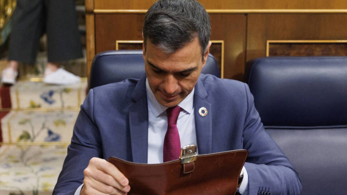 El presidente del Gobierno, Pedro Sánchez, durante una sesión plenaria en el Congreso de los Diputados.