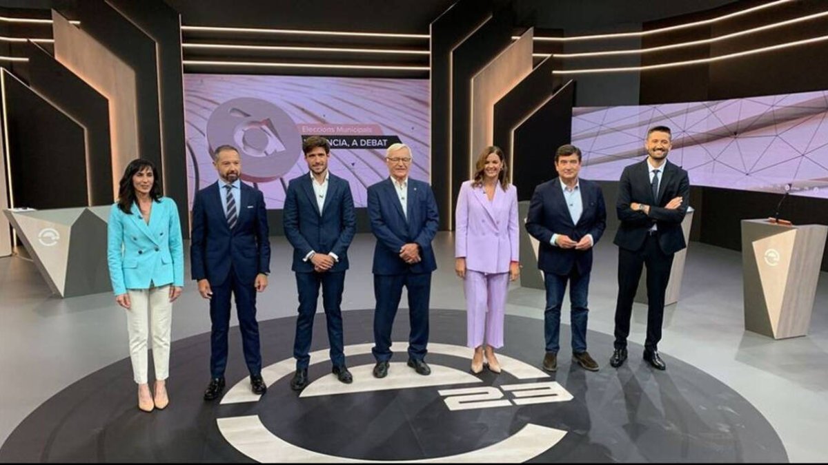 Debate en À Punt de los candidatos a la alcaldía de Valencia. Foto À Punt