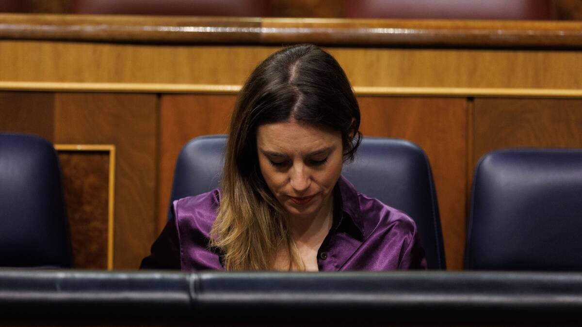 La ministra de Igualdad, Irene Montero, durante una sesión de control al Gobierno, en el Congreso de los Diputados.