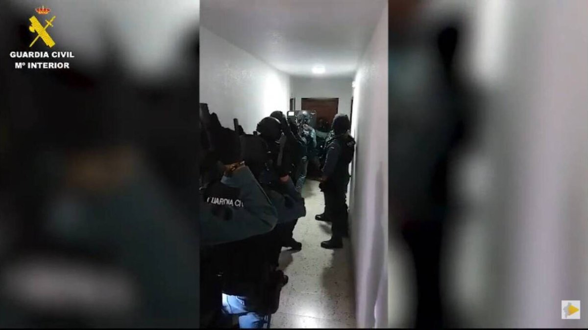 Intervención de la Guardia Civil en la operación Mesekito.