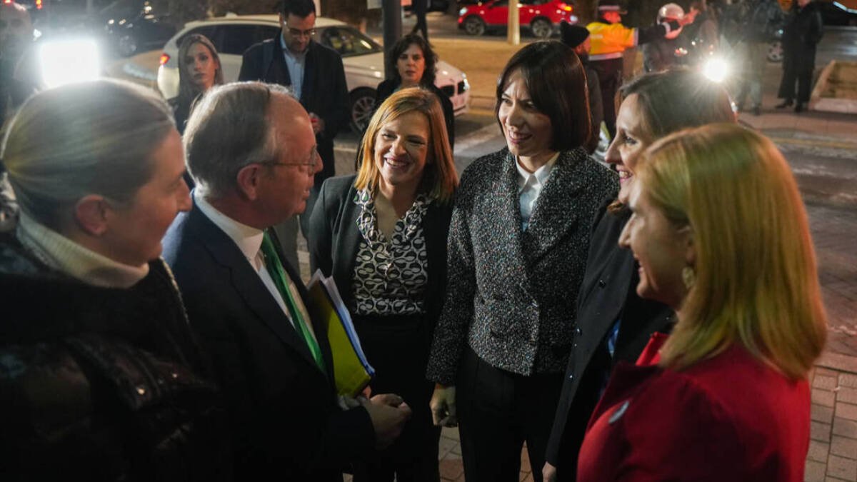 La ministra de Ciencia, Innovación y Universidades, Diana Morant, a su llegada a la inauguración de València Capital Verde Europea 2024, en el Palau de la Música.