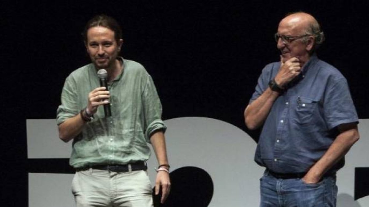 Pablo Iglesias y Jaume Roures, juntos en un acto.