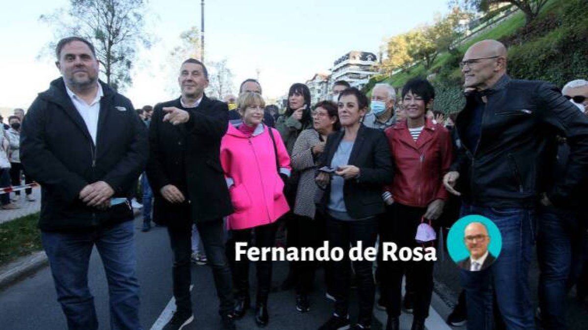 Junqueras y Otegi en la marcha a favor de etarras