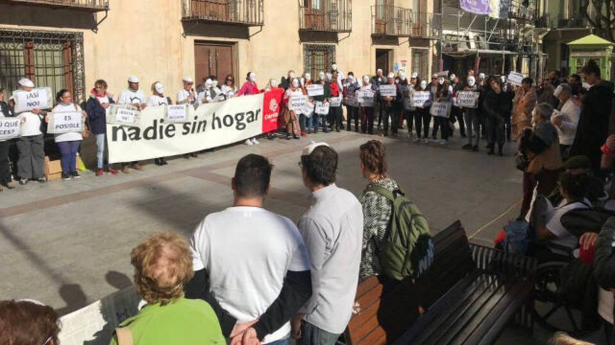 La Campaña Nadie Sin Hogar se enfrenta al reto de lanzar su mensaje en un contexto social mucho más frágil y deteriorado