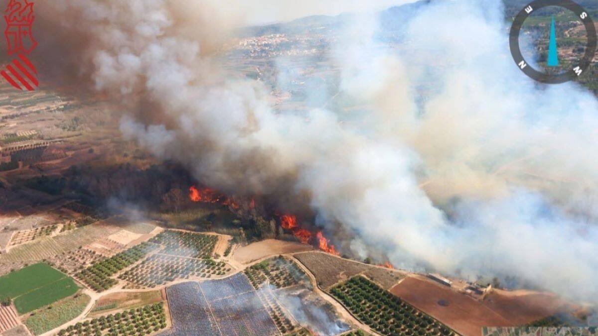 Imagen aérea del incendio de Vilamarxant.