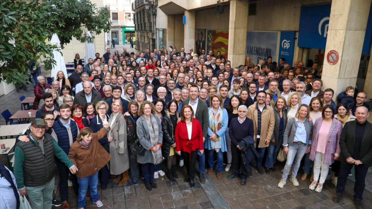 Alcaldes del PP contra la amnistía