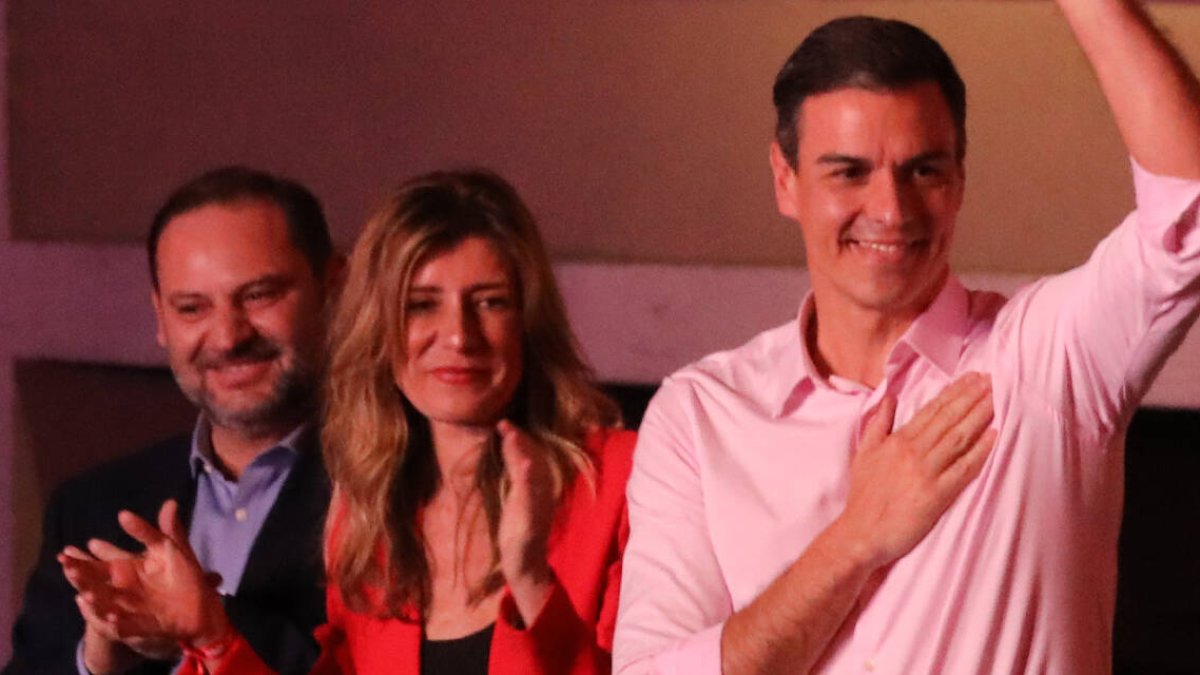 Ábalos, Begoña Gómez y Pedro Sánchez