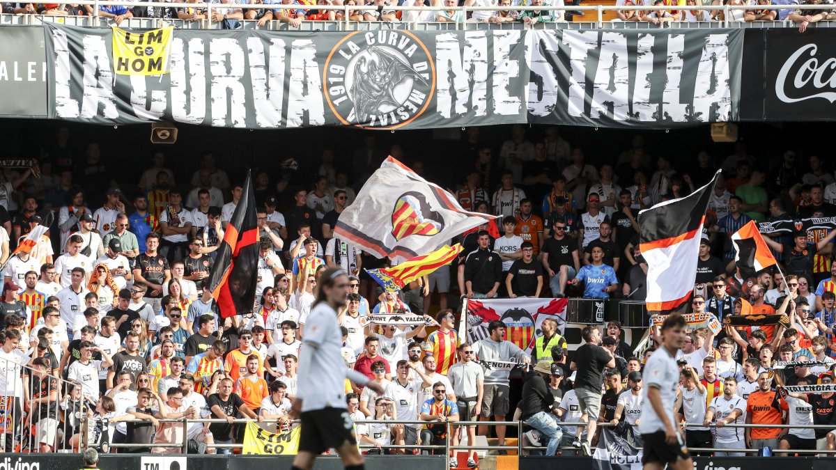 Mestalla, durante un partido.