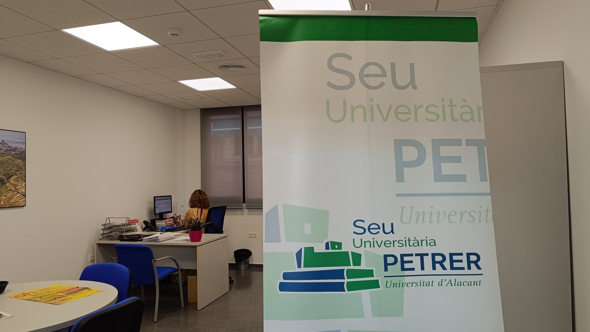 Sede universitaria de la UA en Petrer