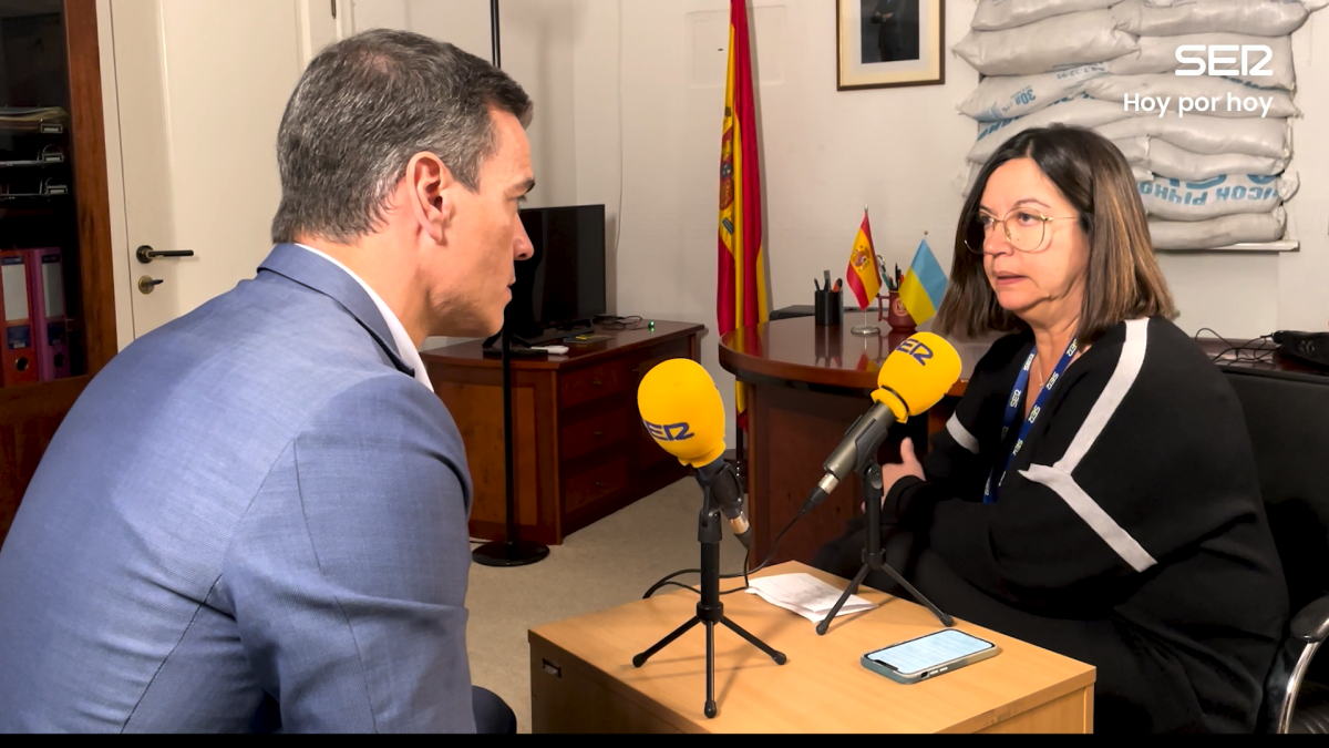 Pedro Sánchez, en una de sus múltiples entrevistas en la SER.