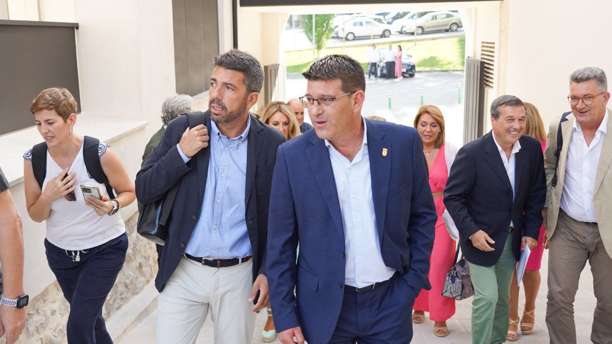 Carlos Mazón con Jorge Rodríguez en Ontinyent