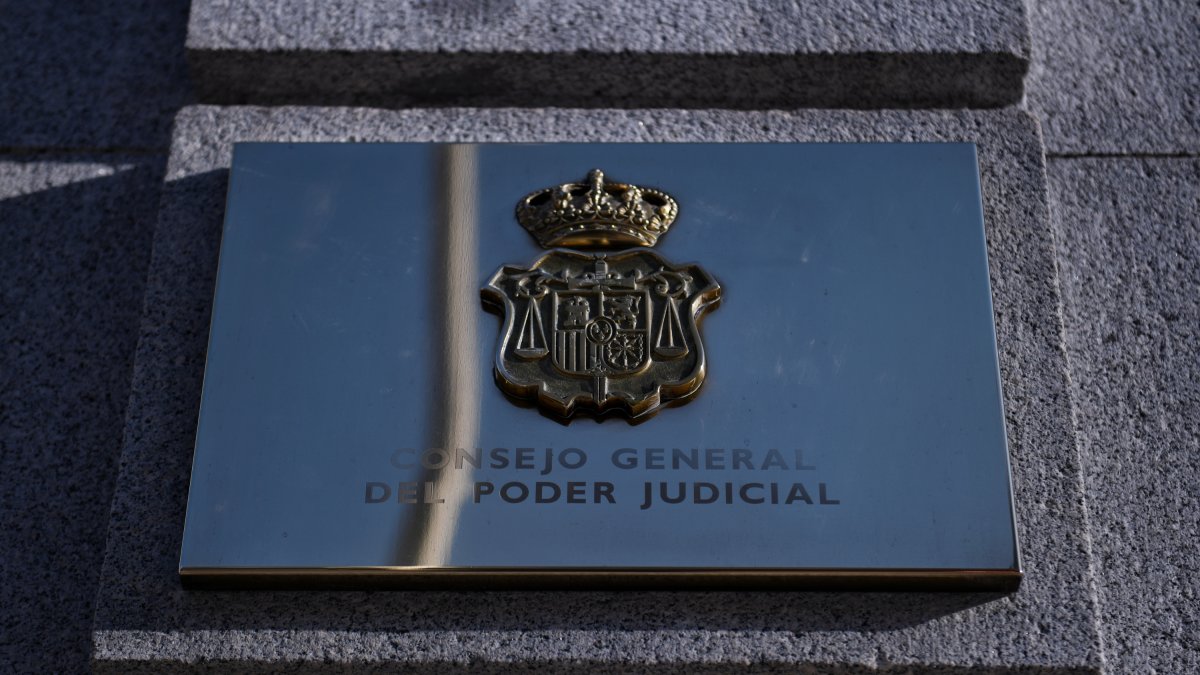 Entrada del Consejo General del Poder Judicial.