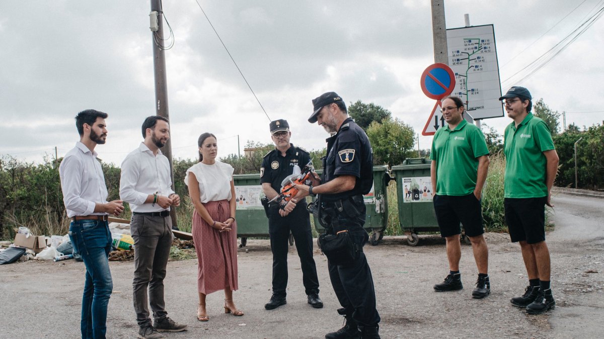 La Policía Local tramita 5 denuncias por vertidos incontrolados desde el 1 de julio