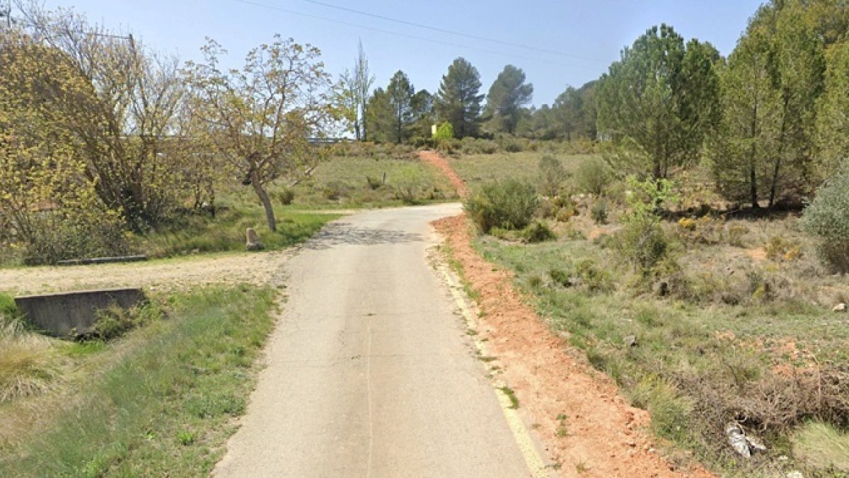 Salida del apeadero en Siete Aguas