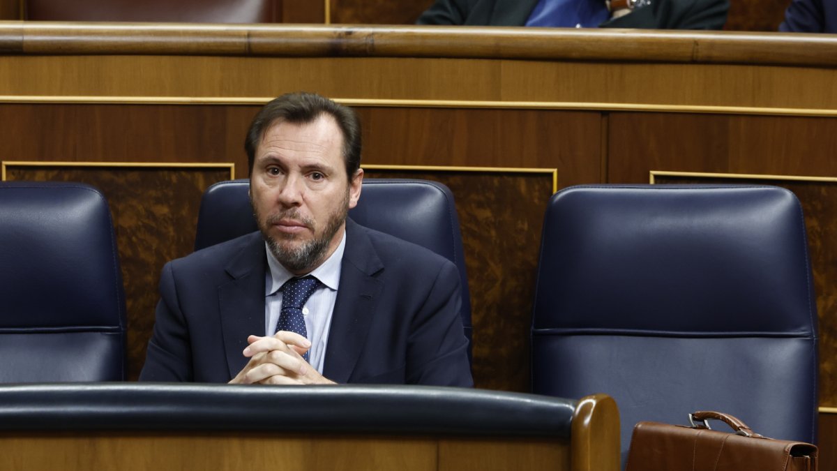 Oscar Puente, en el Congreso en febrero de este año.