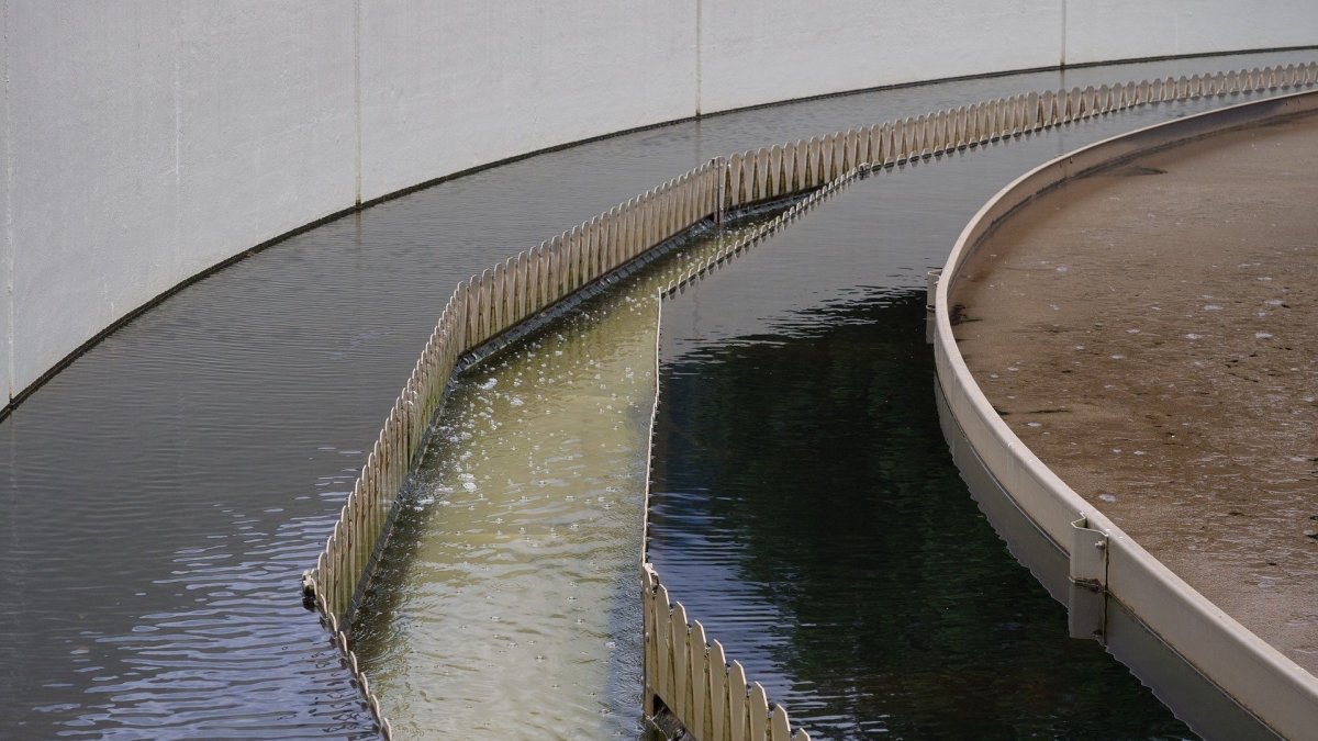 Canal de circulación de agua