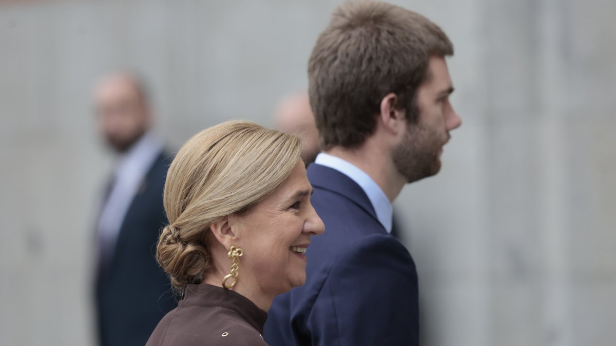 ILa nfanta Cristina y Juan Valentin Urdangarin, en abril de 2024 en Madrid.