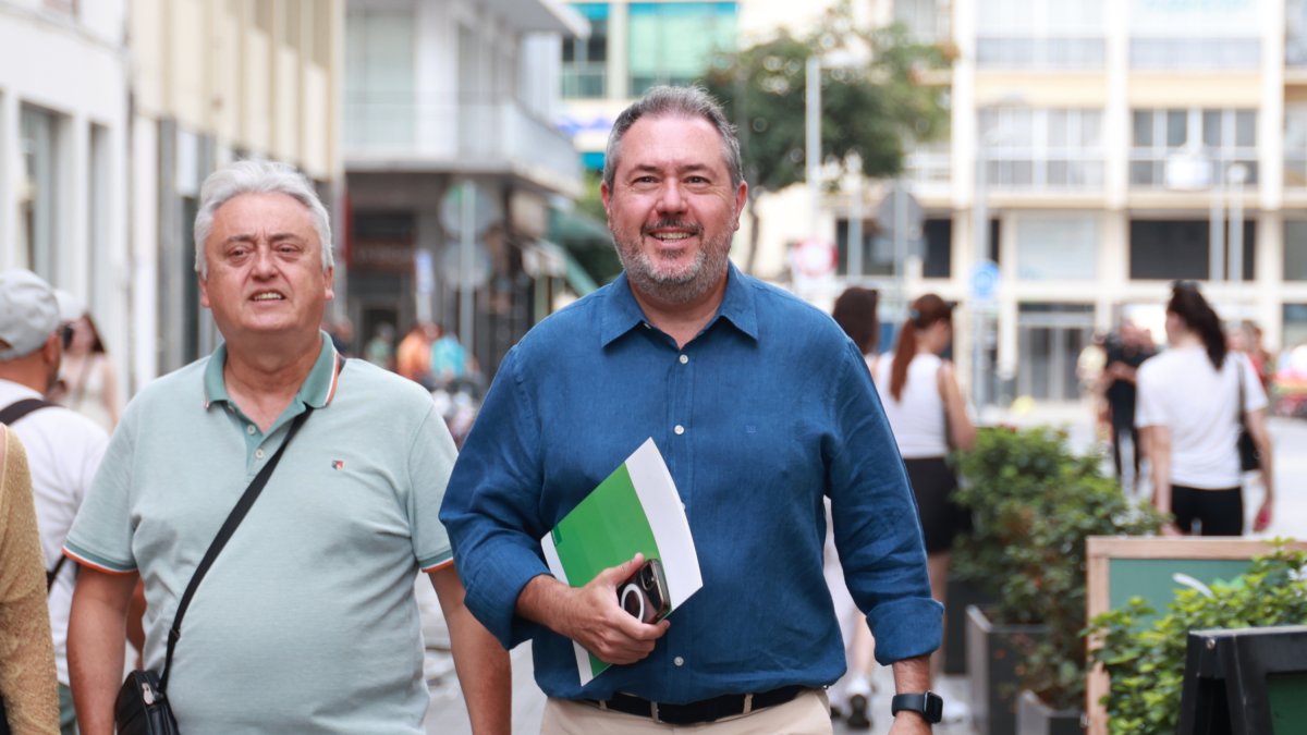 El secretario general del PSOE-A, Juan Espadas