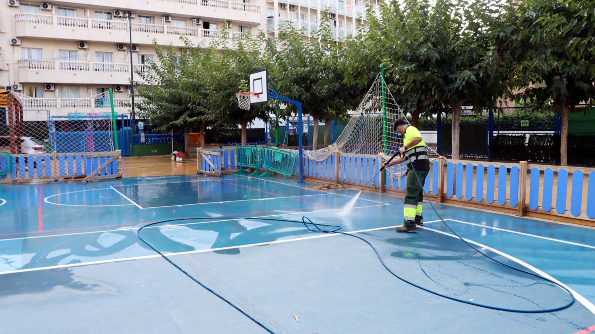 Puesta a punto de las escuelas en Benidorm