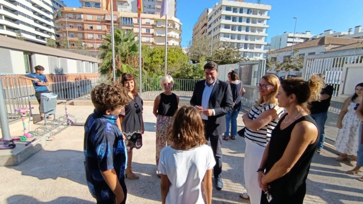 El alcalde en el CEIP Benalúa