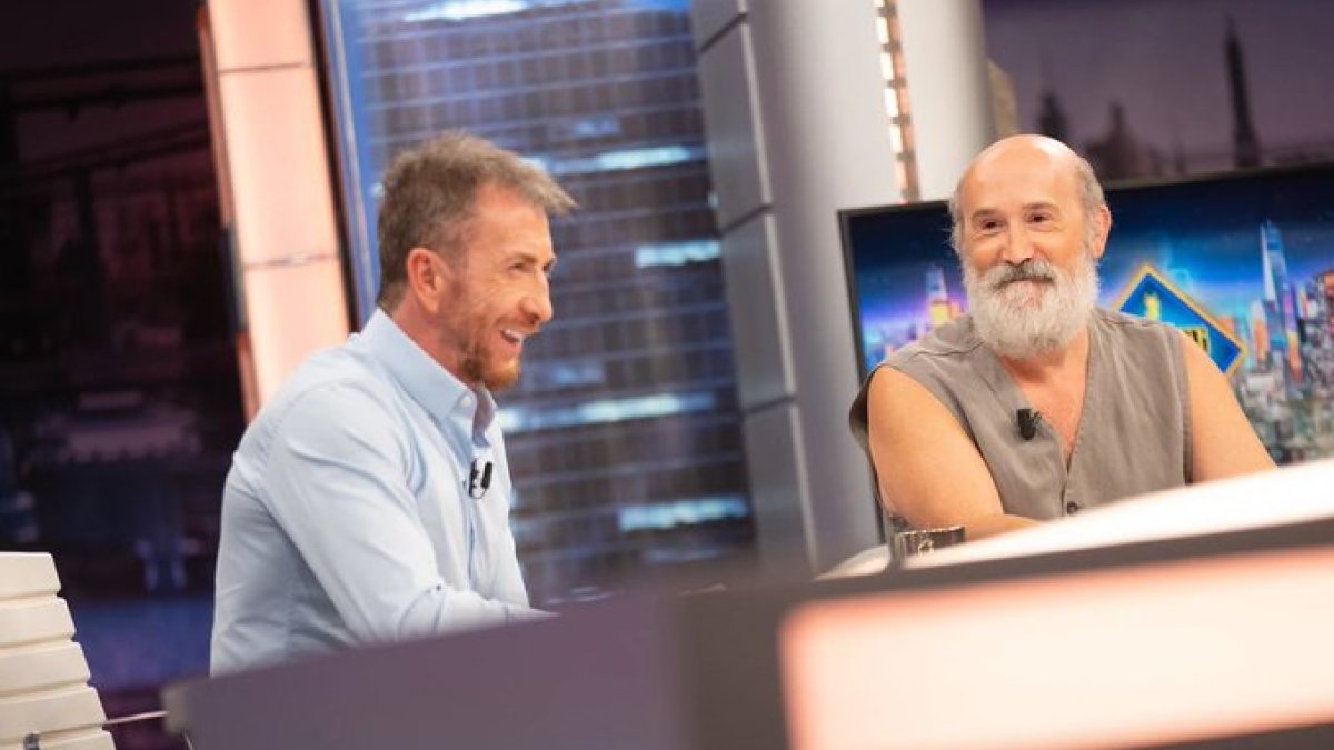 Pablo Motos y Javier Cámara, en 'El Hormiguero'