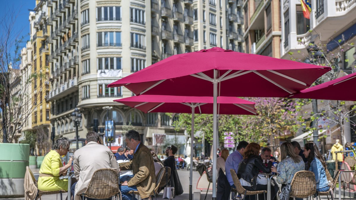 Terraza de un restaurante en el centro de Valencia