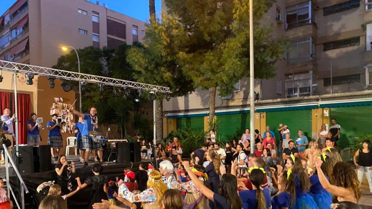 Fiestas en barrio de Alicante. Imagen de archivo